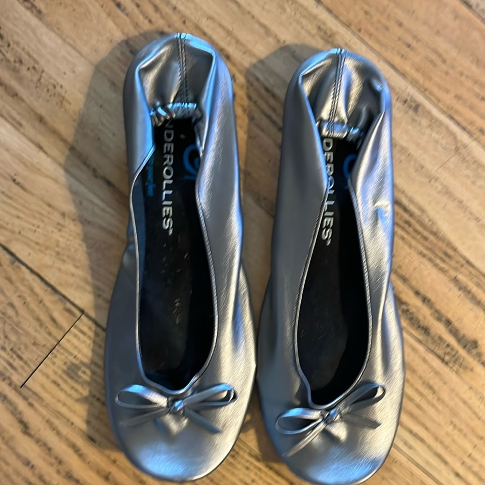 Cinderollies slip on flats
